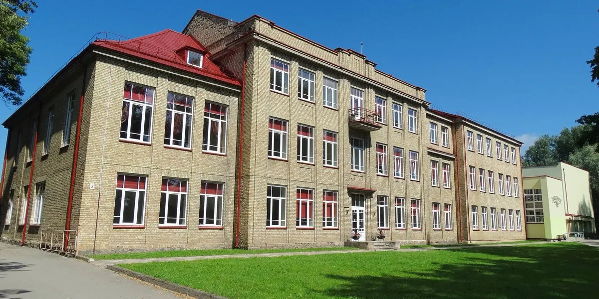Joniškio "Aušros" gimnazija, Joniškis
