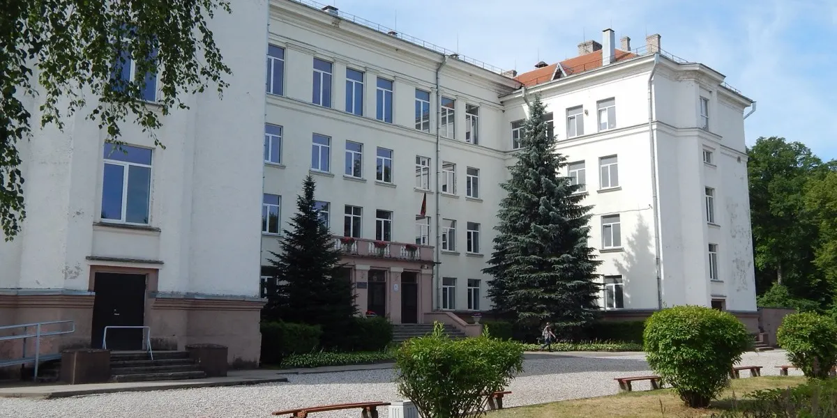 Jurbarko Antano Giedraičio-Giedriaus gimnazija, Jurbarkas