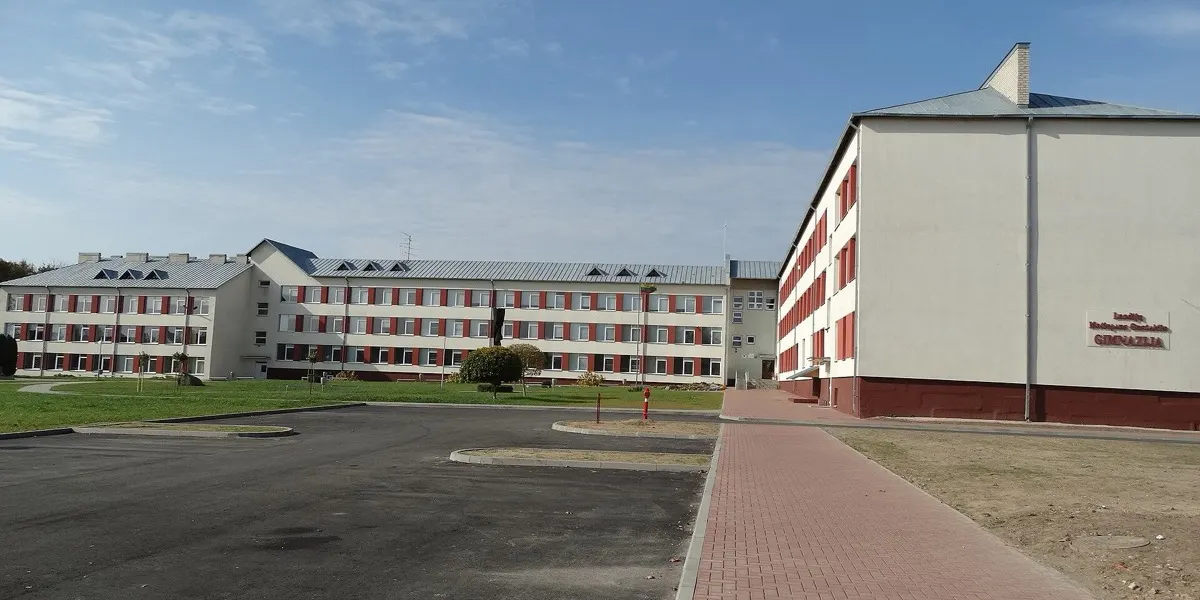 Lazdijų Motiejaus Gustaičio gimnazija, Lazdijai
