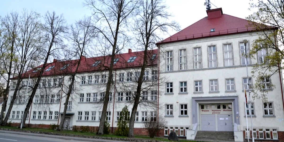 Pagėgių Algimanto Mackaus gimnazija, Pagėgiai