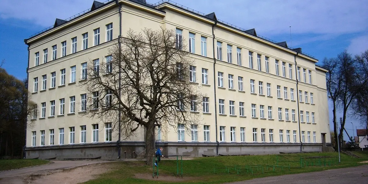 Prienų "Žiburio" gimnazija, Prienai