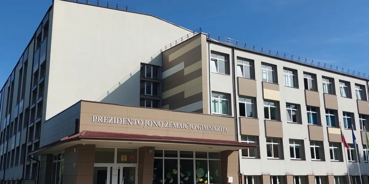 Prezidento Jono Žemaičio gimnazija, Raseiniai